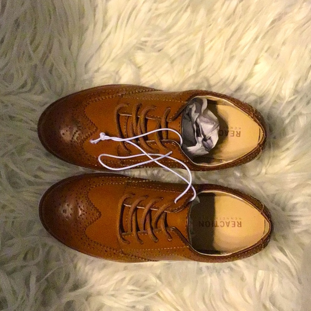Kennth Cole-Boys Dress shoes-Cognac color